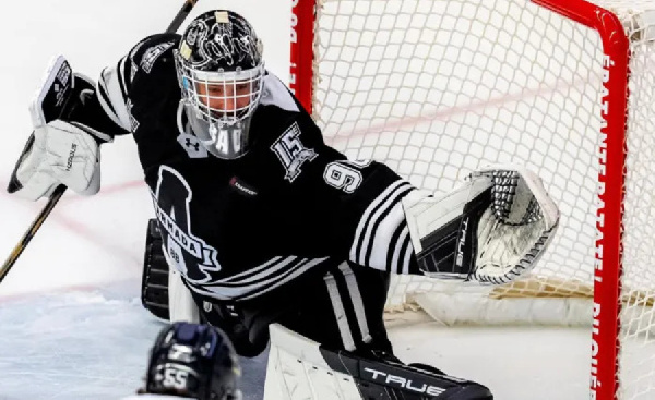 Арсений Радьков одержал седьмую победу в юниорской лиге Квебека