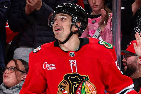 Ассист Левшунова не спас "Чикаго" от поражения в матче против "Филадельфии"