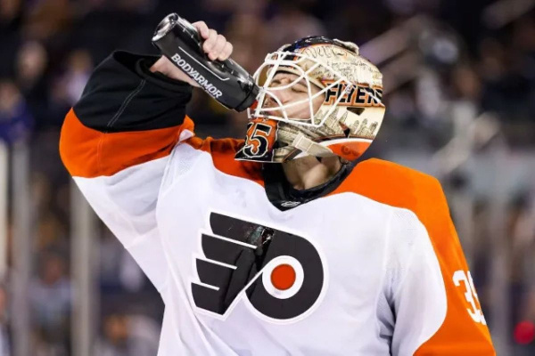 Колосов остался вне заявки на матч против "Миннесоты", но избежал отправки в фарм-клуб