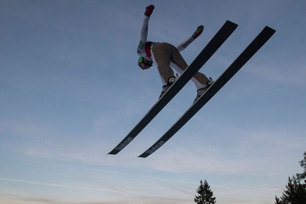 Домен Превц выиграл "Турне четырех трамплинов" с историческим результатом