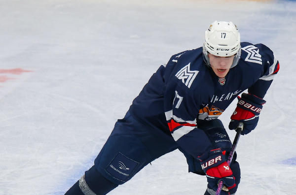 Белорусский форвард из МХЛ: "Слежу, как Протас в защите подчищает за Овечкиным"