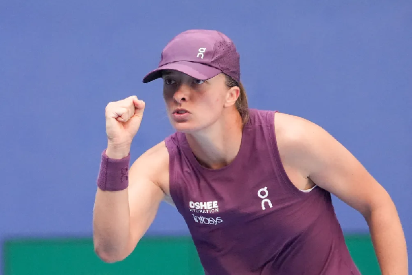 Соболенко отстает от Рыбакиной, Швёнтек, скорее всего, не попадает на WTA Finals: чемпионская гонка 19 октября 2026