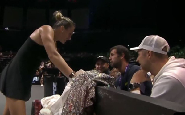 "Дал пару хороших советов": Соболенко оценила помощь российского теннисиста в "Битве полов"