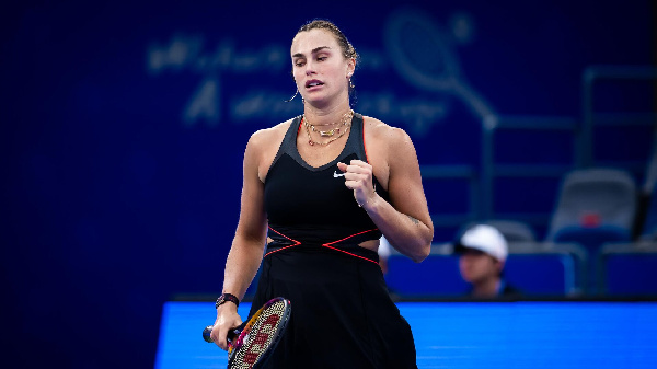 Арина Соболенко выиграла первый сет в матче 1/8 финала против Самсоновой