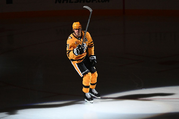 39-летний российский хоккеист НХЛ готов продолжить карьеру и набрать 1500 очков