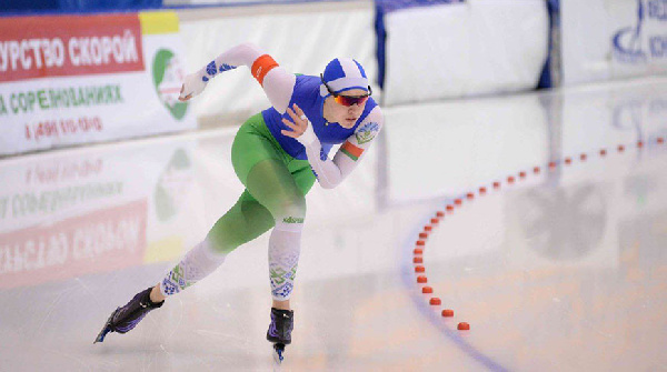 Конькобежка Доморацкая выиграла 500-метровку на чемпионате России 
