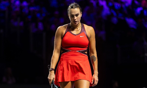 Арина Соболенко проиграла первый сет финала Итогового турнира WTA