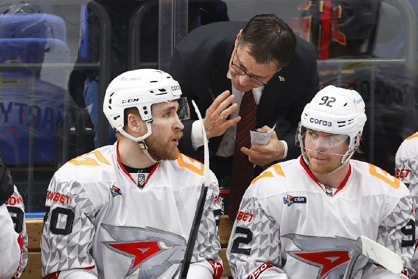 Ги Буше высказался о третьей победе "Авангарда" в серии с ЦСКА