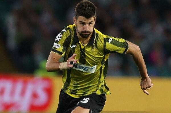 "Ничего феноменального": Лучший футболист Беларуси вспомнил, как играл против "Реала"