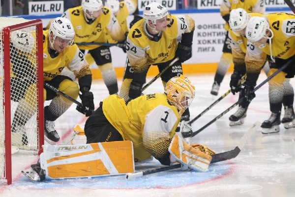 "Северсталь" Шостака и Скоренова в овертайме обыграла ЦСКА Еременко