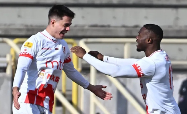 Гол Шестюка не помог 