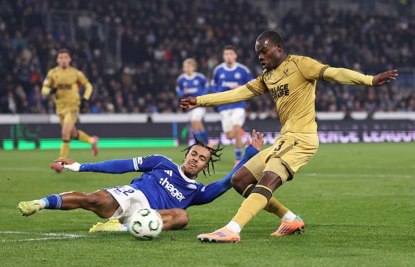 "Страсбур" вырвал победу у "Кристал Пэлас": итоги четвертого тура в Лиге конференций