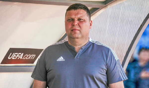 "Никто не занимался и не будет заниматься". "Ордабасы" выразил поддержку белорусскому тренеру Седневу
