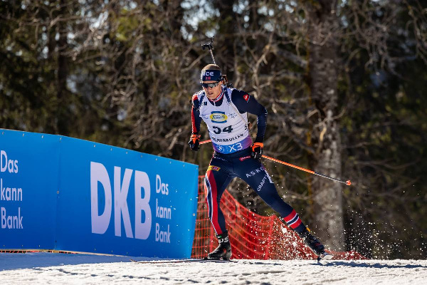 600 км с отягощениями: норвежский биатлонист наказал сам себя за непопадание на Олимпиаду