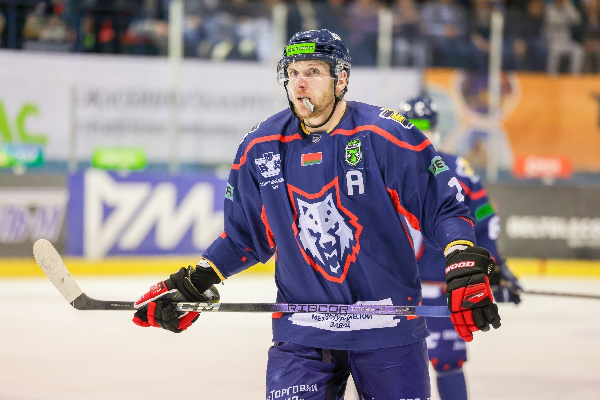 Определены три звезды пятого матча "Металлург" — "Юность"