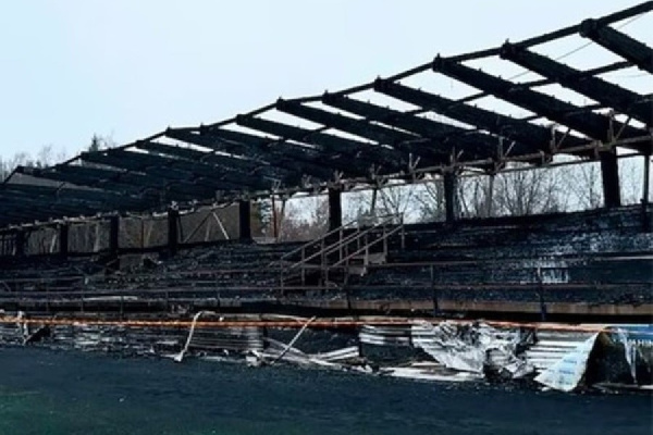 Фанаты 9-кратного чемпиона Финляндии сожгли стадион клуба: в чем дело?