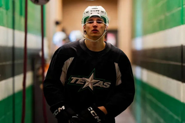 АХЛ: Ассист Колячонка помог "Техасу" перевести игру в овертайм — ВИДЕО