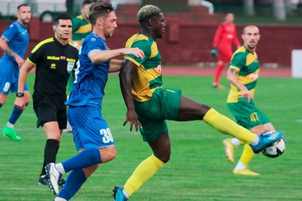 "Неман" уверенно обыграл "Витебск" в предсезонном спарринге