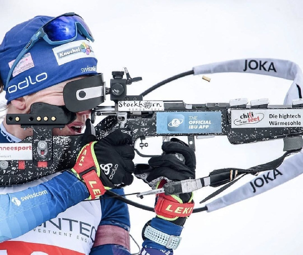 Швейцарская биатлонистка закончила спортивную карьеру и ушла в живопись