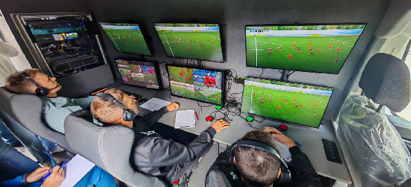 Белорусские арбитры опробовали систему VAR