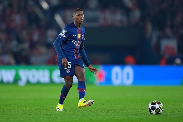 ПСЖ не смог обыграть "Монако", но вышел в 1/8 финала Лиги Чемпионов