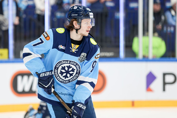 "Сибирь" подписала новый контракт с нападающим Михаилом Абрамовым