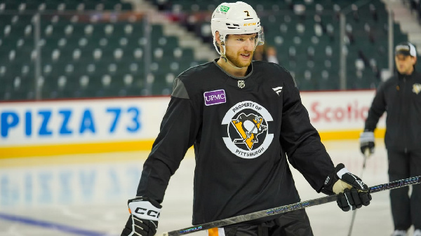 "Питтсбург" Соловьева смог обыграть "Детройт" в матче НХЛ