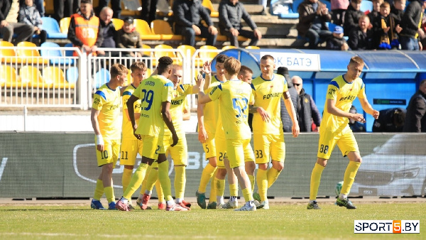 БАТЭ одолел "Славию" в первом матче полуфинала Кубка Беларуси