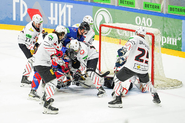 "Рыси" оказались в кризисе: "Брест" крупно обыграл "Гомель" в экстралиге