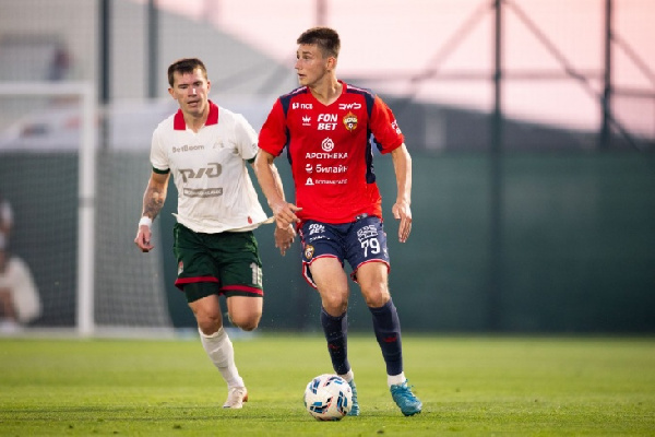 ЦСКА объявил о продлении контракта с молодым защитником