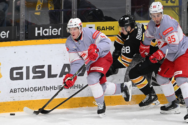 "Спартак" помог минскому "Динамо", обыграв "Северсталь" в КХЛ