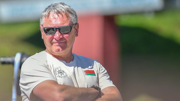 "Без допуска девчонкам будет сложно": Олег Рыженков — о решении IBU