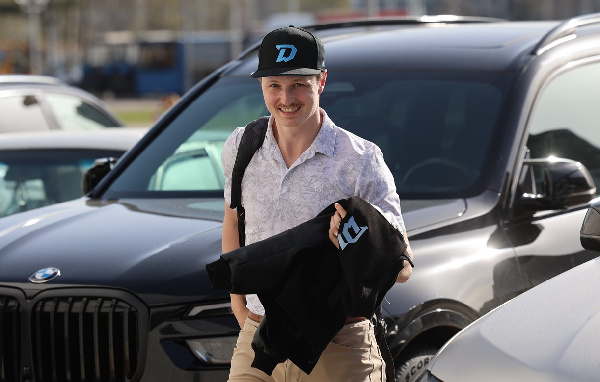 "Пробиться сквозь кирпичную стену": защитник минского "Динамо" — о предстоящей игре с "Локомотивом"