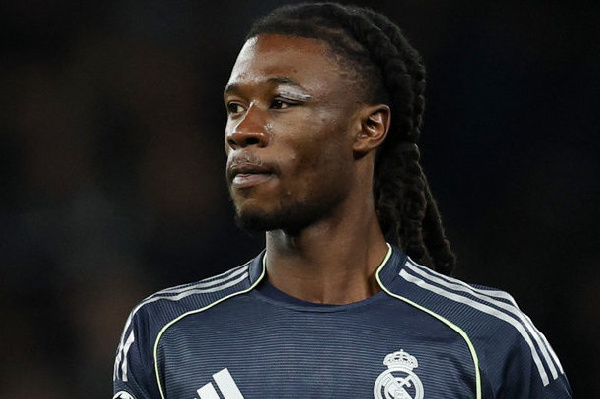 "Реал" выставил на трансфер полузащитника, который удалился в концовке матча с "Баварией"