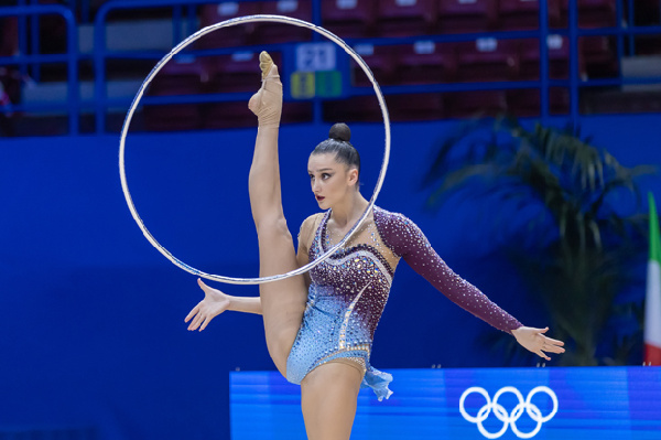 Алина Горносько победила в многоборье на международном турнире в Пекине