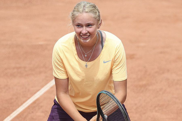 Белорусская теннисистка Хомутянская вышла в полуфинал турнира ITF в Хургаде