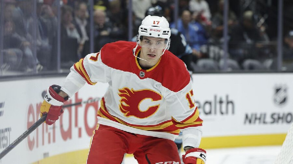 Шарангович отыграл более 16 минут, но не спас "Калгари" от крупного поражения