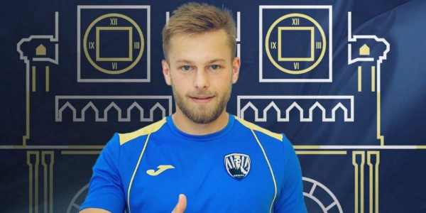 "Кяпаз" Хвалько обыграл "Сабах" Березуцкого