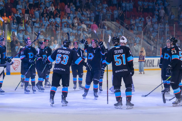 Бобруйский "Динамо-Шинник" с победы стартовал в раунде плей-ин МХЛ