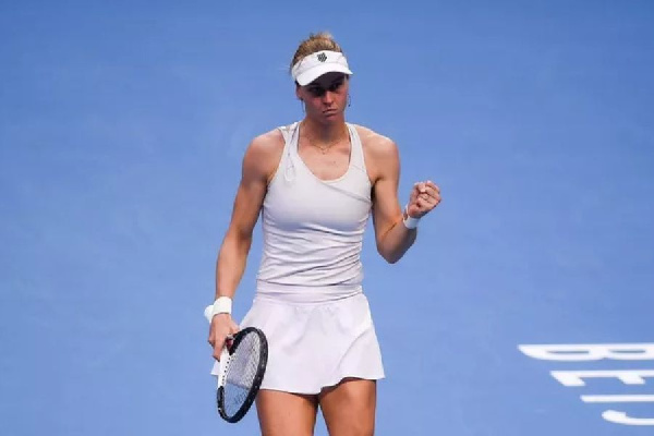 Россиянка Людмила Самсонова не смогла выйти в 1/4 финала WTA-500 в Нинбо