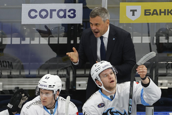 Квартальнов прокомментировал слухи о том, что он возглавит "Локомотив"