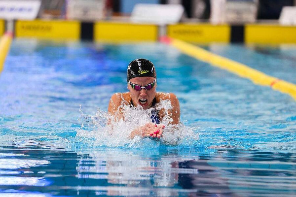 Пловчиха Алина Змушко квалифицировалась в финал  чемпионата мира по водным видам спорта в Дохе