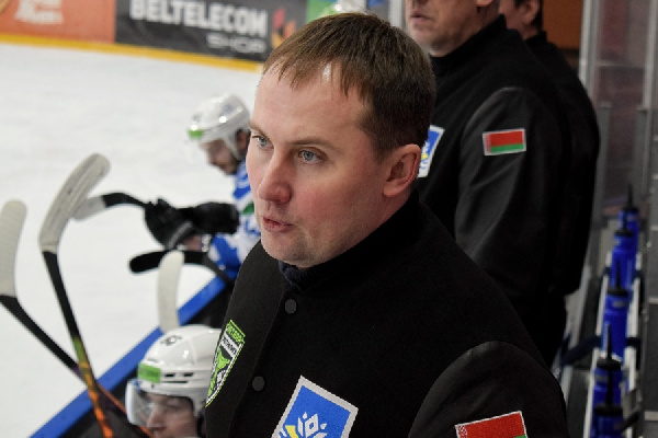 "Безобразно провели период, проиграли всю борьбу": Бондиков — о матче с "Авиатором"