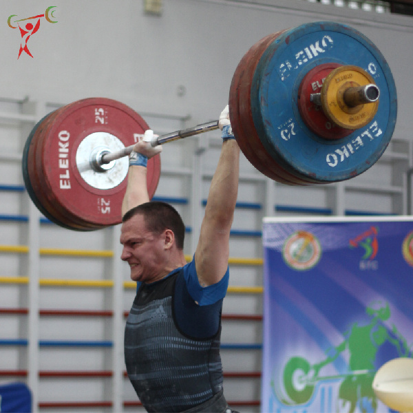 Илья Жерновский завоевал бронзу Чемпионата России по тяжёлой атлетике