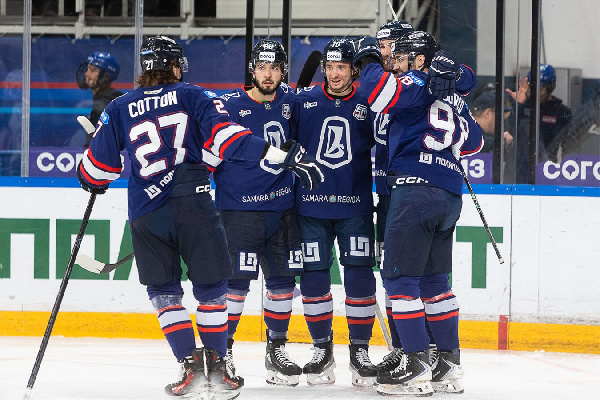 "Ак Барс" Алистрова в третий раз в сезоне проиграл "Ладе" Бокуна в КХЛ