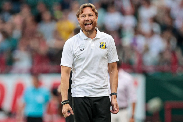 Валерий Карпин: "На данный момент всё коту под хвост"