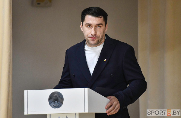 "Вели разговор о приглашении известного тренера": Пуховский оценил свою работу в БФГ