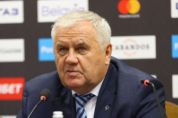 Экс-тренер минского "Динамо" раскритиковал "зубров" за количество легионеров