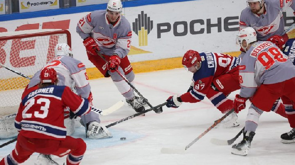 ЦСКА одержал победу в московском дерби против "Спартака" в КХЛ