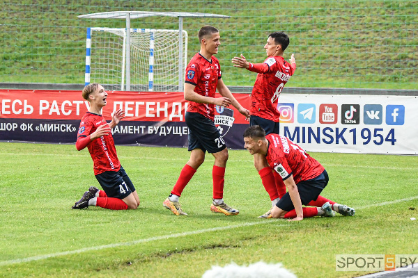 Как "Славия" упустила победу против "Минска"? Фоторепортаж от sport5.by